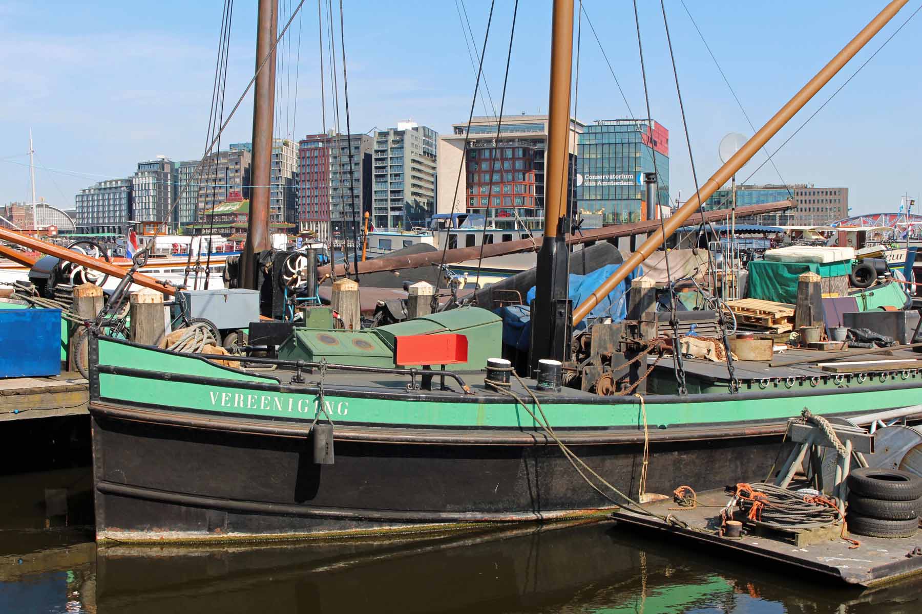 Amsterdam, port, bateaux