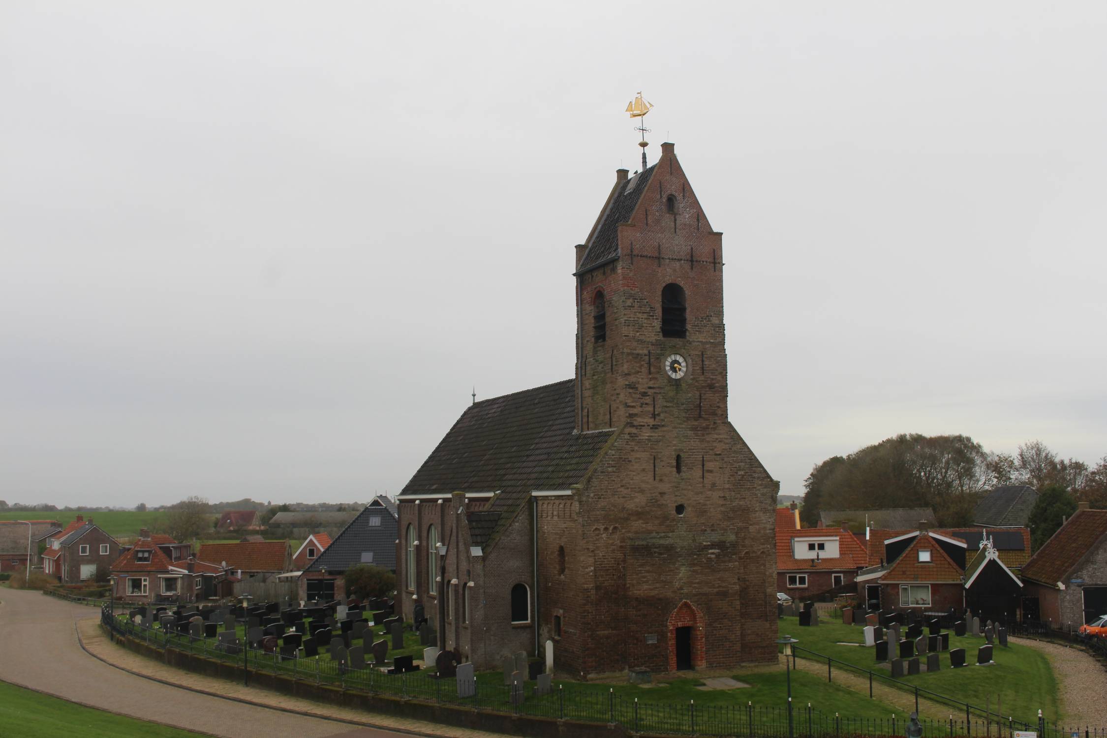 Wierum, église