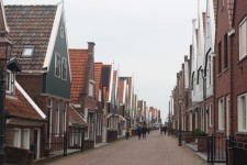 Volendam, rue typique