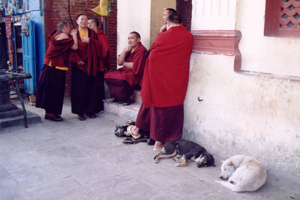 Katmandou, Svayambhunath, moines