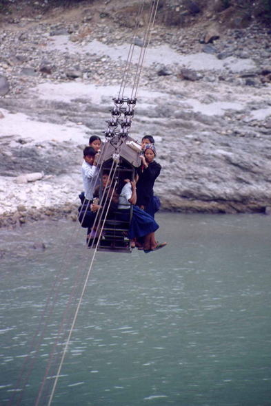 Rivière Rapti, enfant