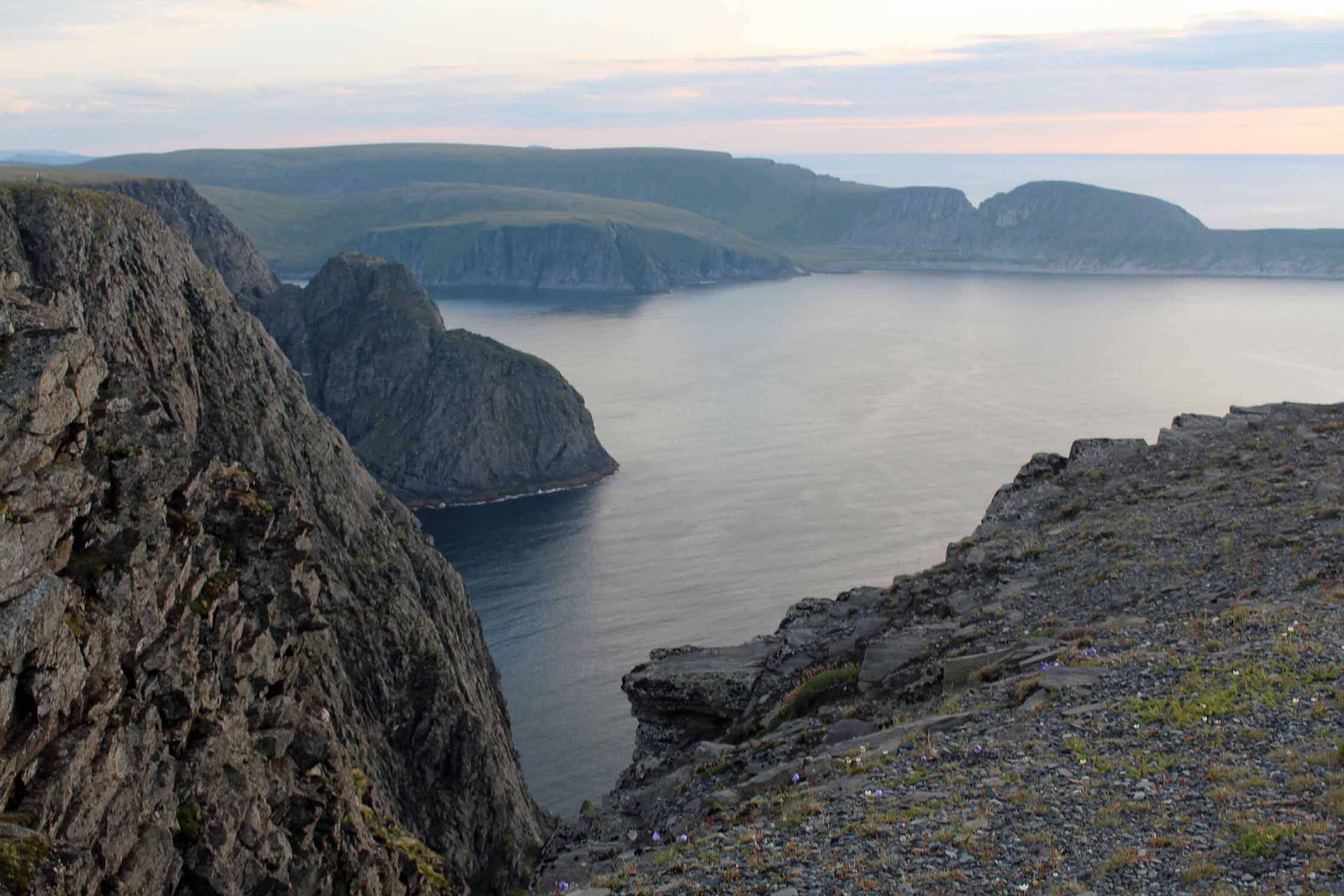 Laponie, Cap Nord, falaises