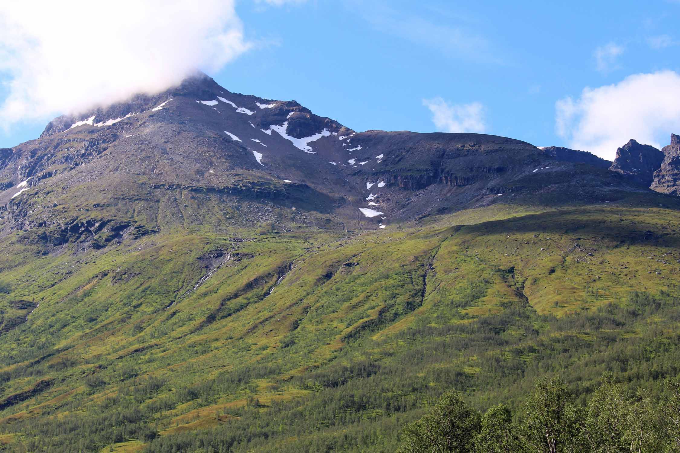 Laponie, Laksvtn fjord, montagne