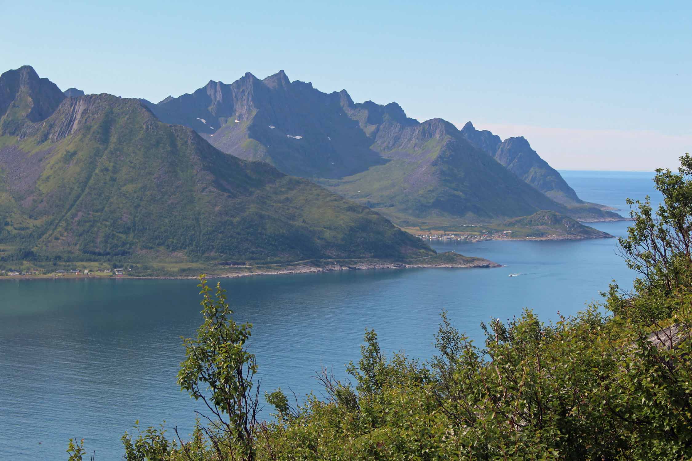 Norvège, île de Senja, fjord Ornf