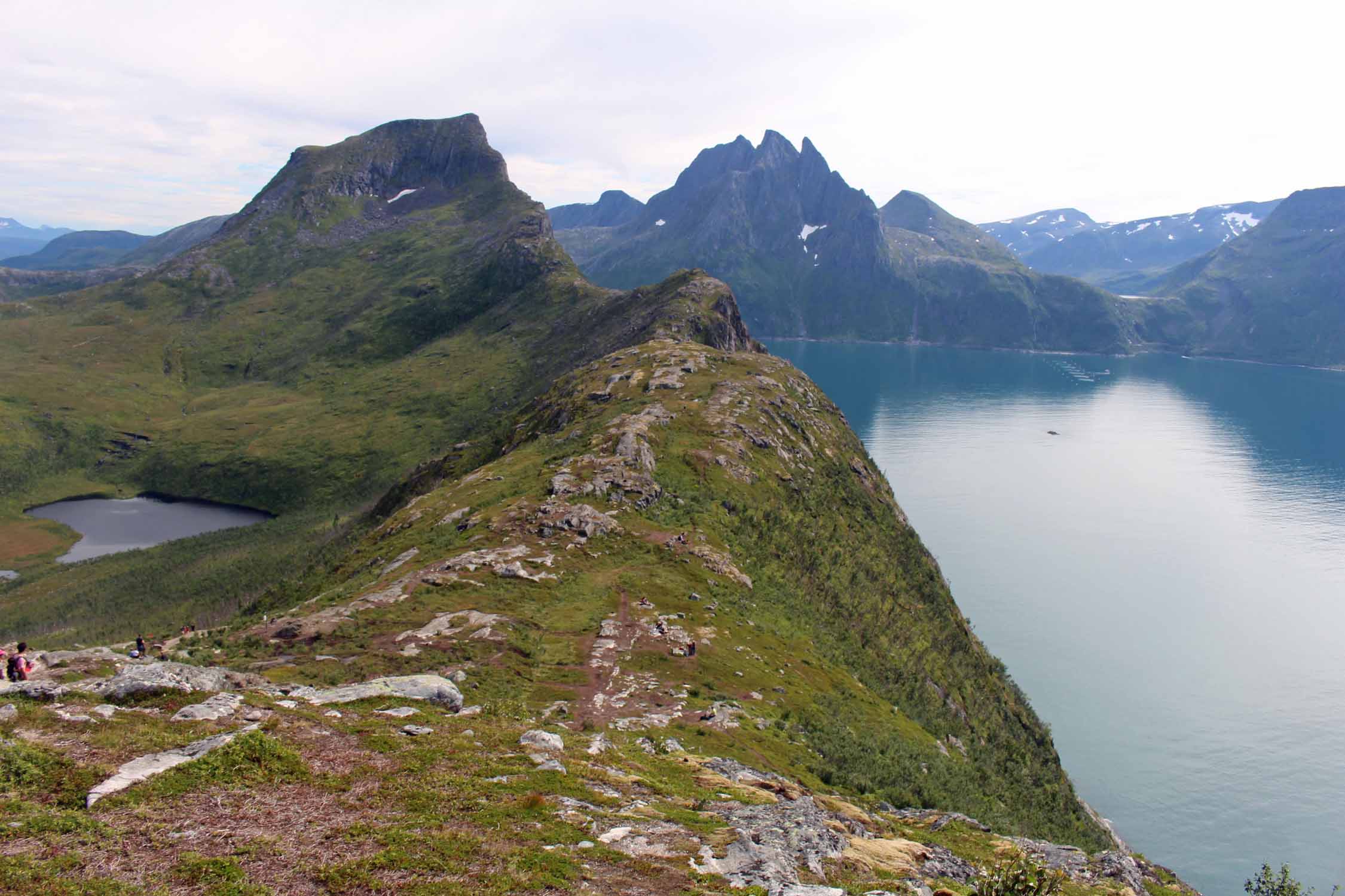 île de Senja, Segla