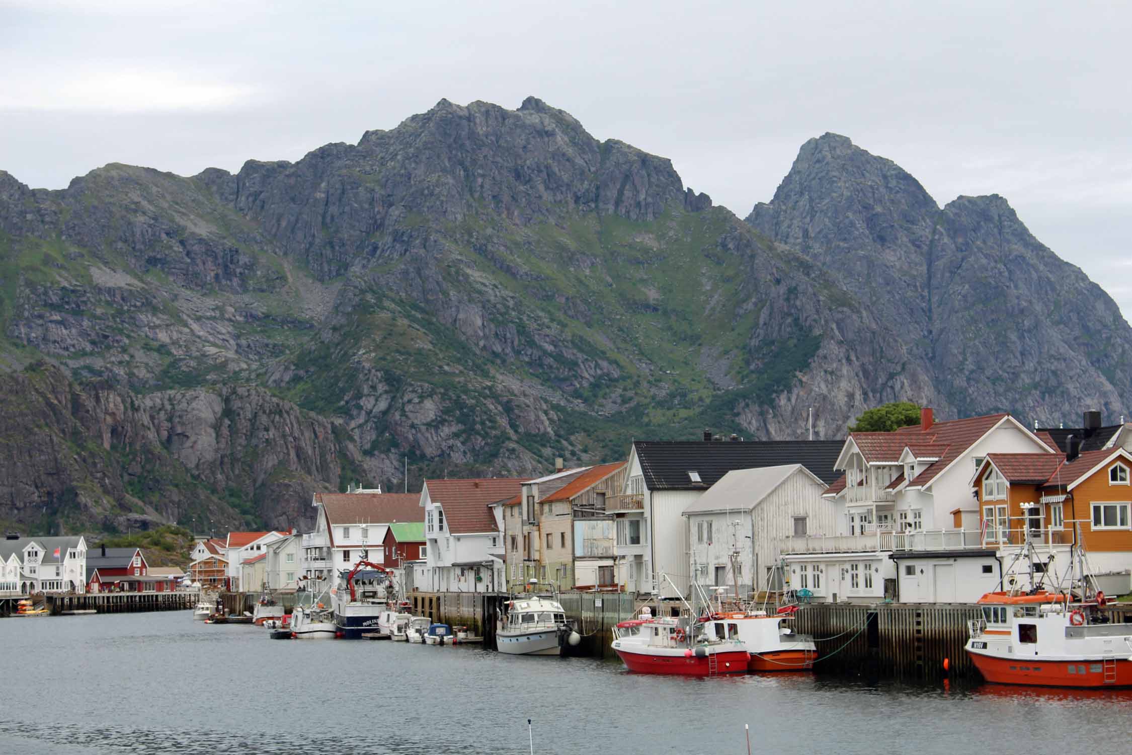 Norvège, Lofoten, Henningsvaer, paysage