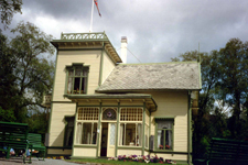 Norv&egrave;ge, maison, Grieg