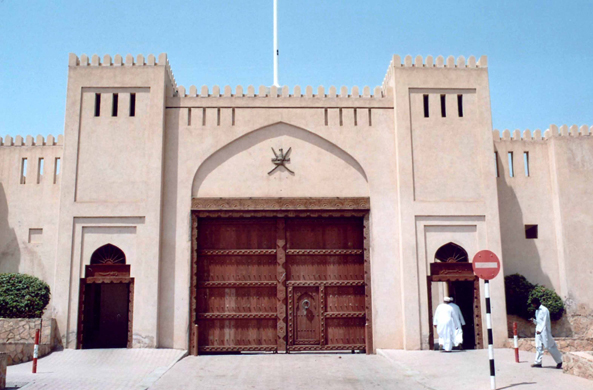 Nizwa, souk, porte