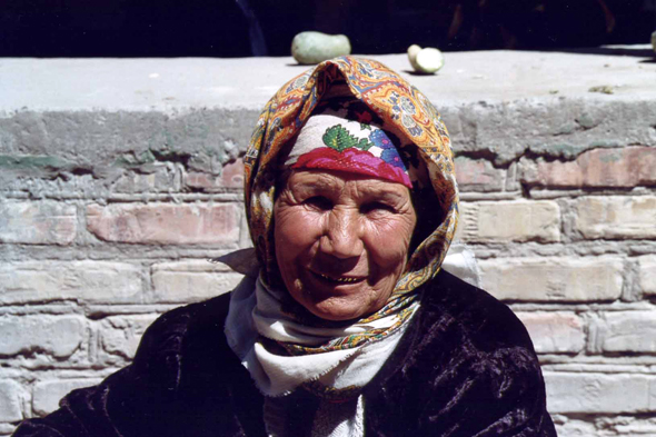 Khiva, femme Ouzbèke