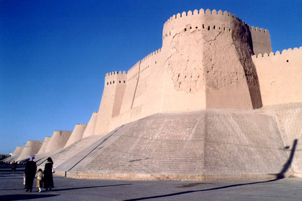 Khiva, fortifications