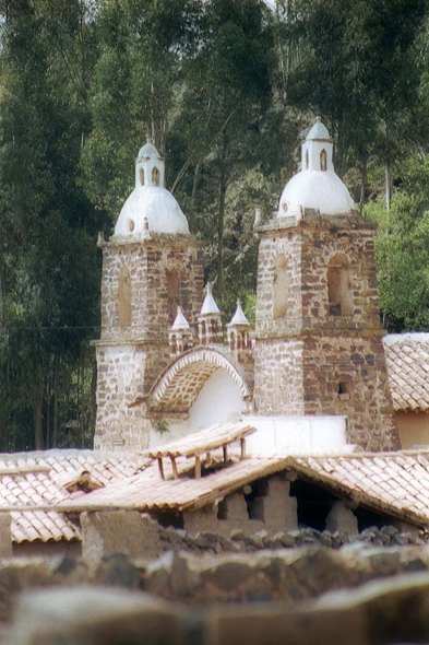 Raqchi, église