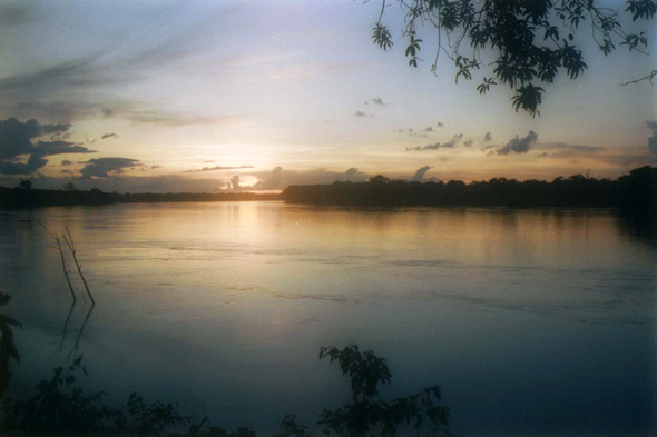 Riviere Madre de Dios, Pérou