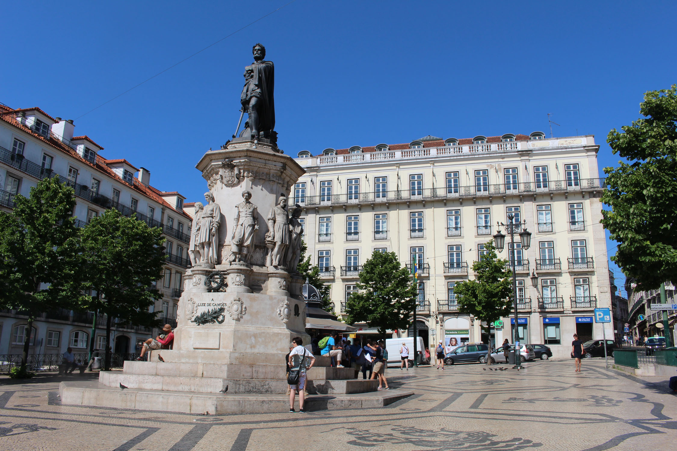 Lisbonne, Praça Luis de Camoes