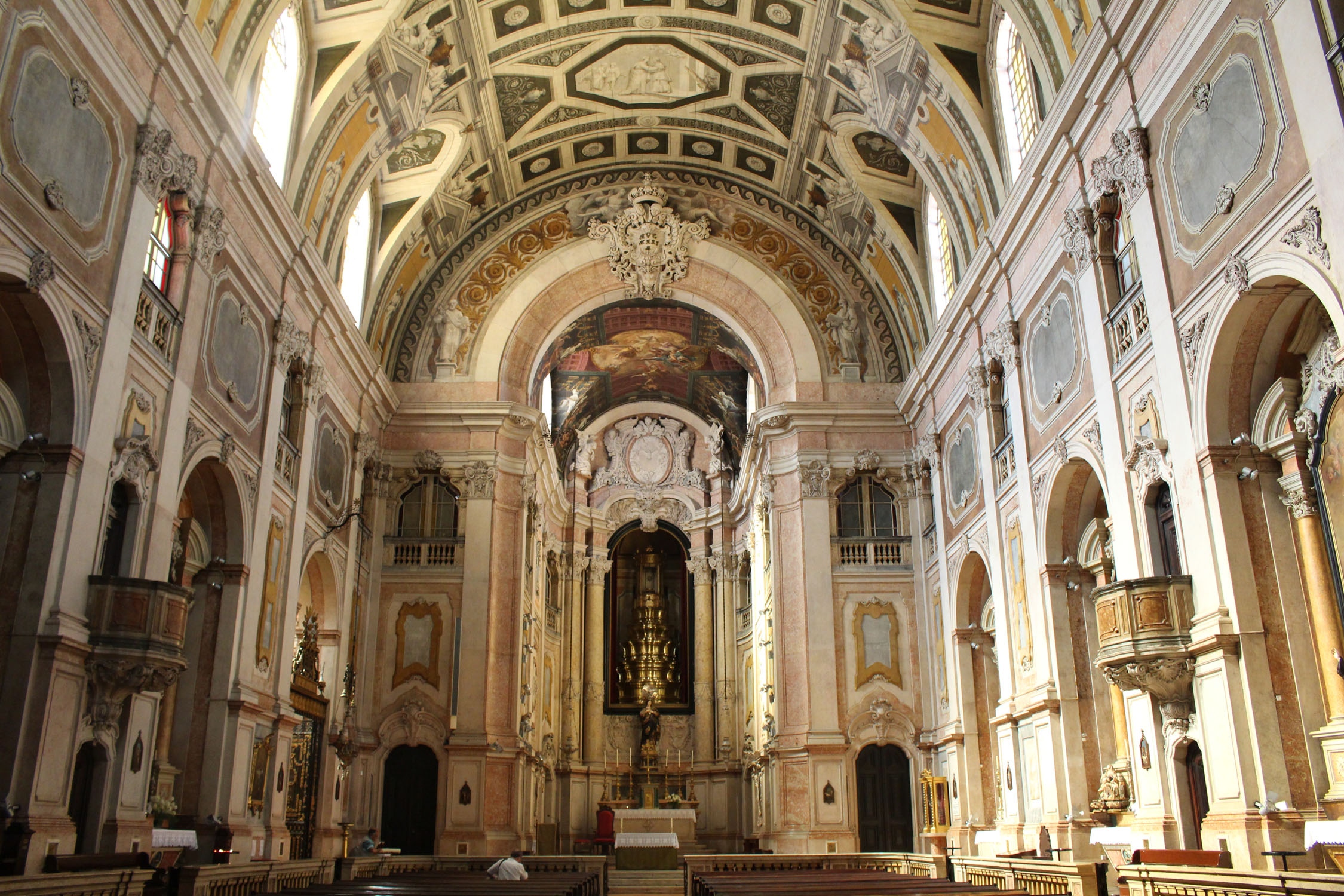 Lisbonne, église do Loreto, nef