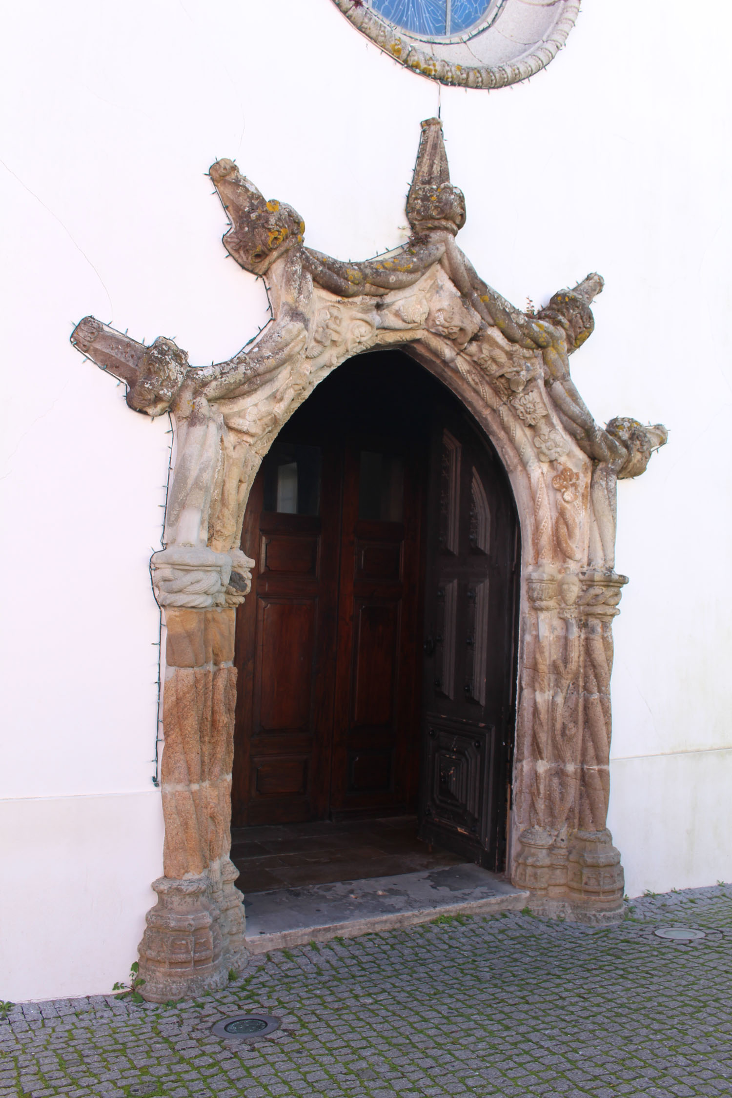 Monchique, église paroissiale, porte