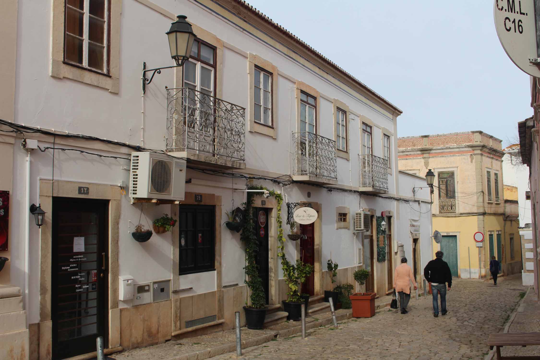 Loulé, rue typique