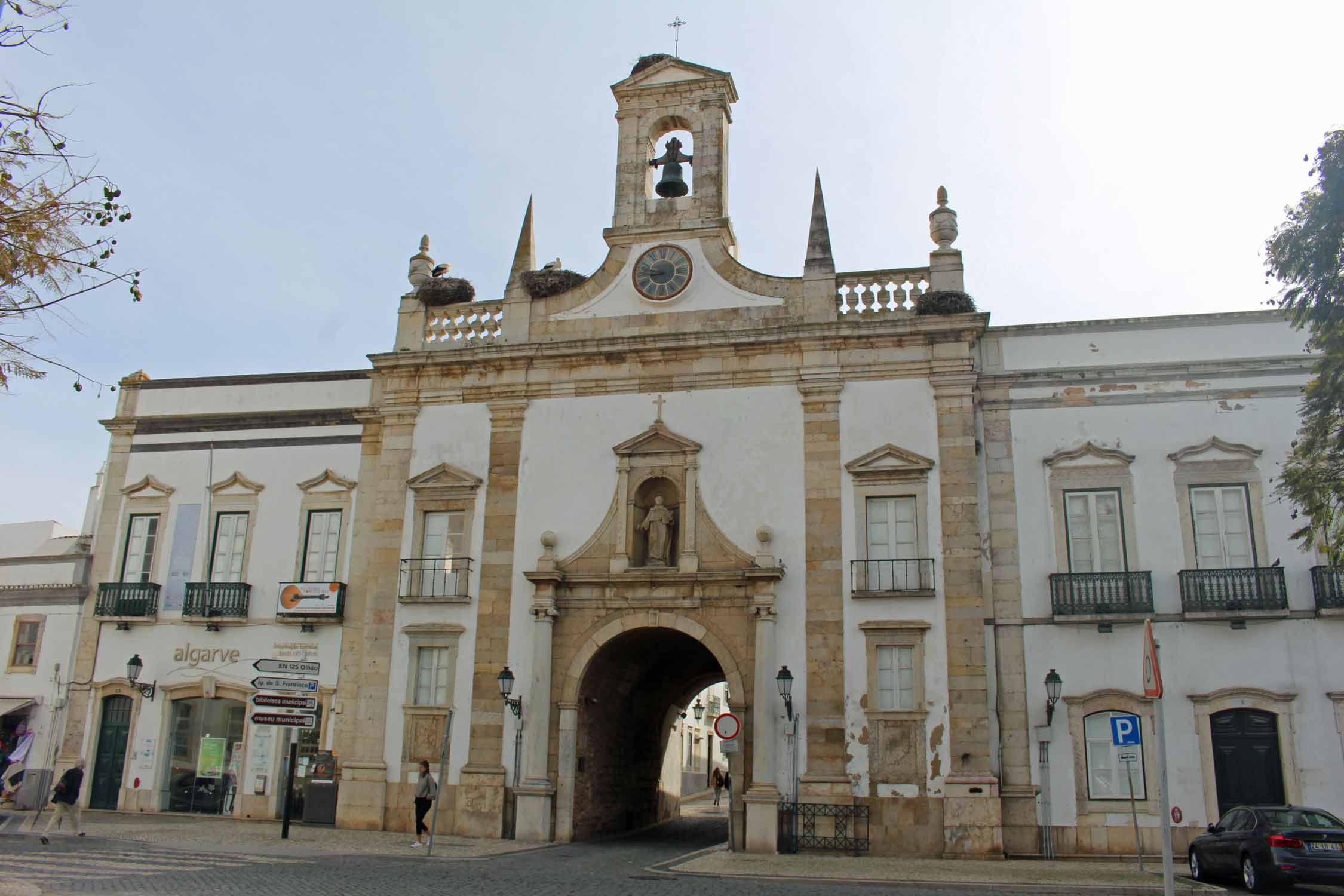 Faro, bâtiment Arco de Vila