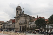 Guimar&atilde;es, basilique Saint-Pierre