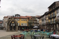 Guimar&atilde;es, largo da Oliveira, terrasses