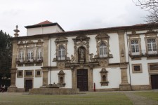 Guimar&atilde;es, &eacute;glise Nossa Senhora do Carmo, fa&ccedil;ade