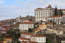 Porto, palais &eacute;piscopal