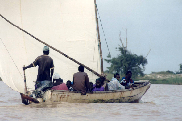 Langue de Barbarie, pirogue