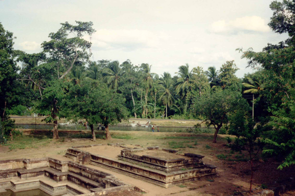 Bassins, Kuttam Pokuna