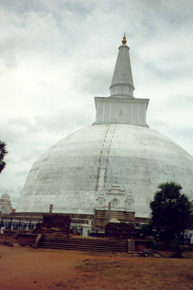 Sri Lanka, Matale, Dagoba