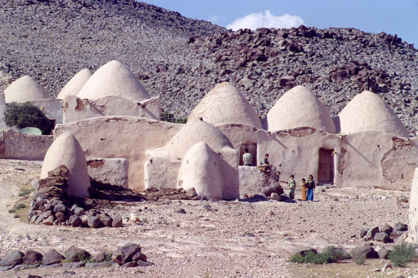 Village, Khanasir
