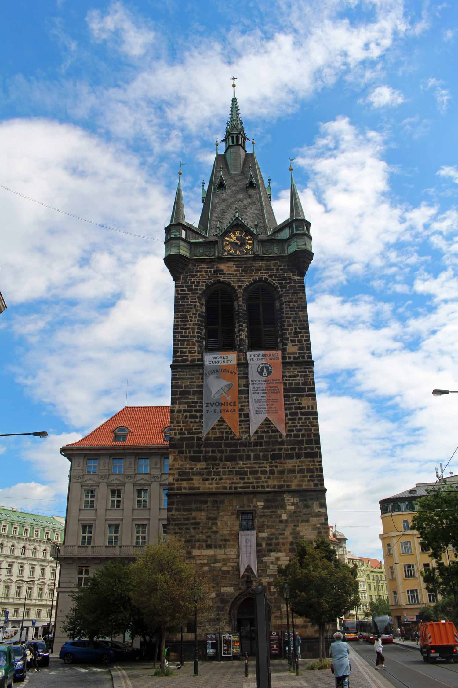 Prague, tour Henri