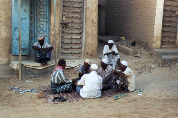 Tarim, Joueurs de dominos