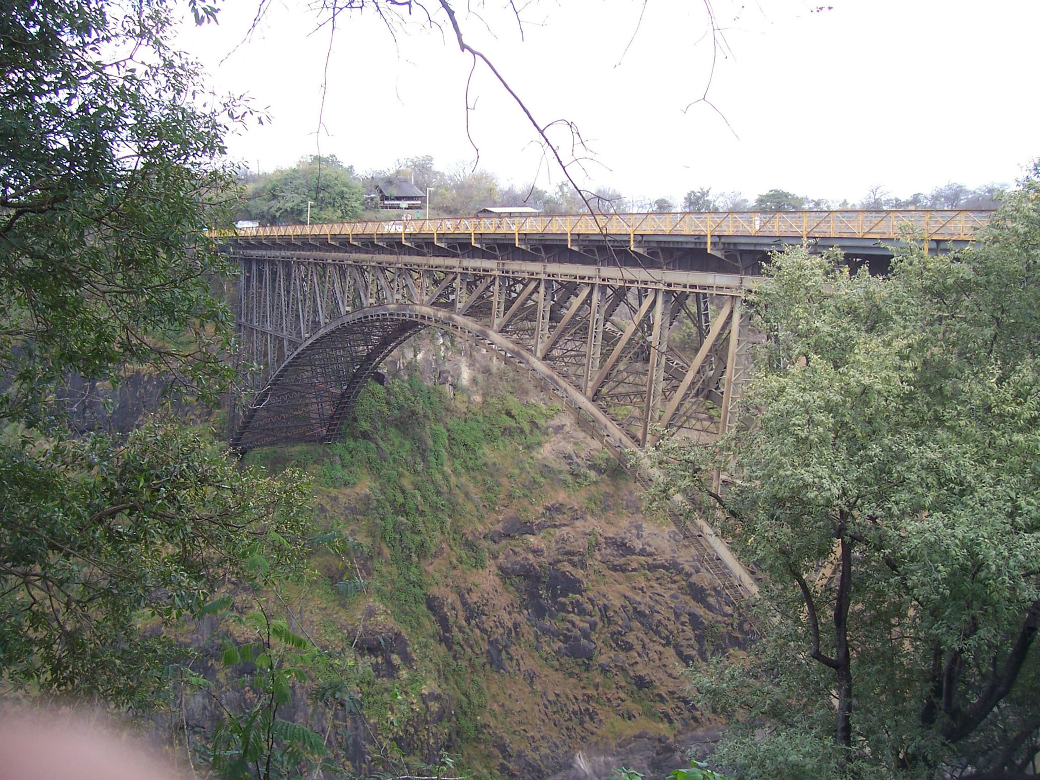 Pont sur le Zambèze, frontière
