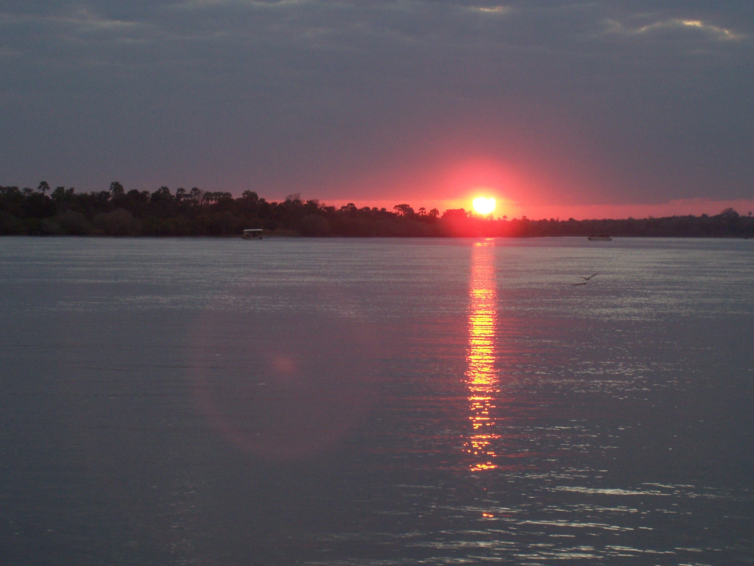 Fleuve Zambèze, coucher de soleil